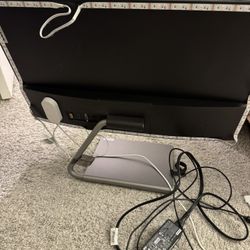 Lenovo 24 In Pc/Computer Monitor