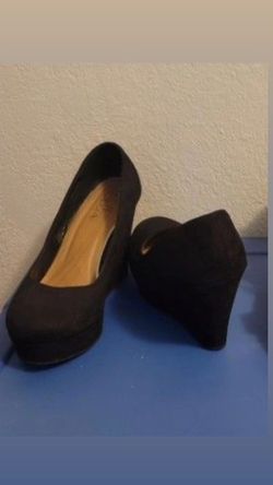 Woman's Wedge Heel