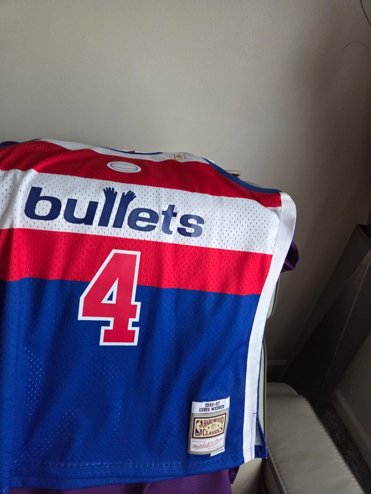 Mitchell and ness jersey