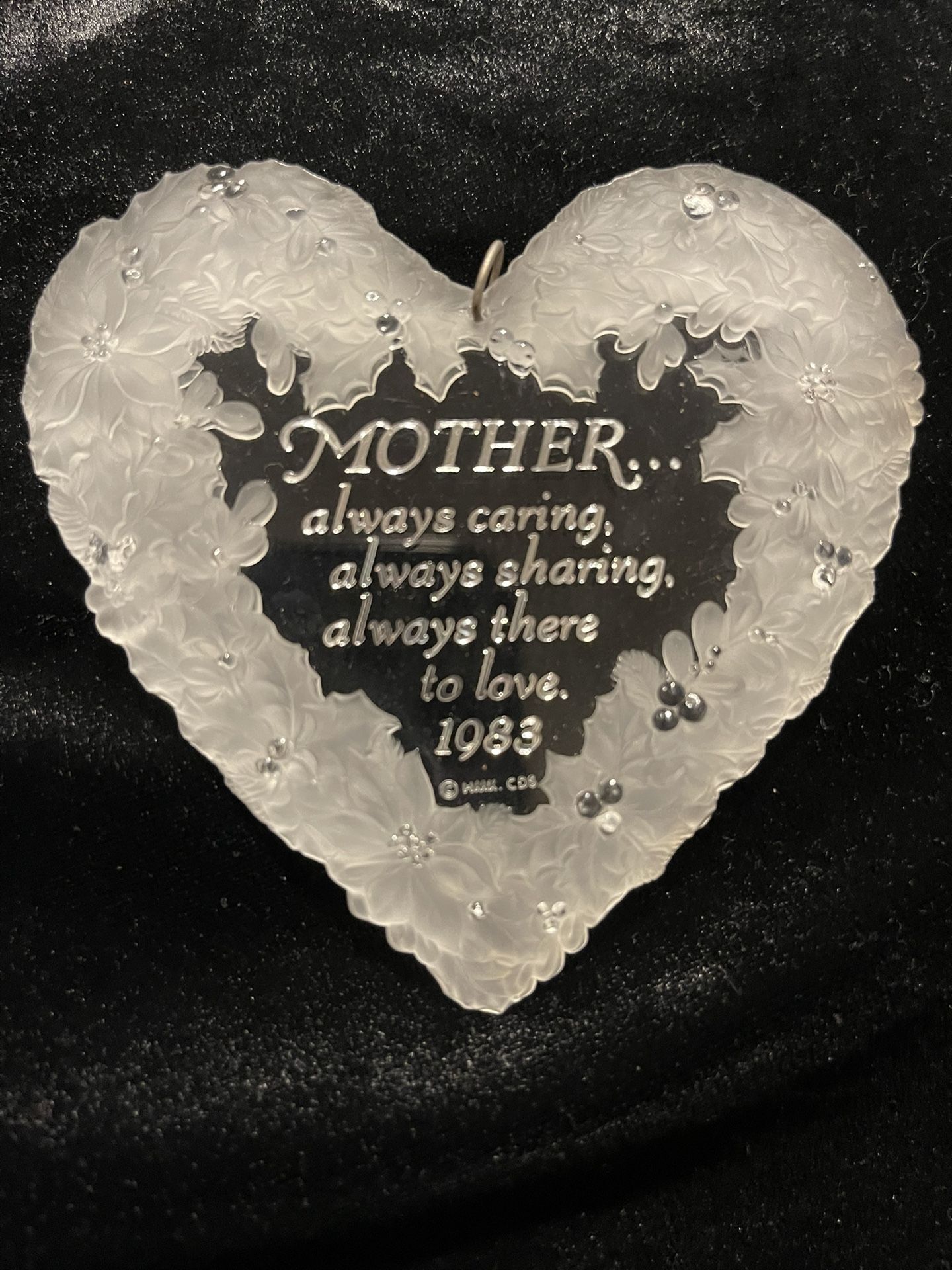 NWOT Acrylic Mother Heart Shaped Ornament