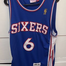 Julius “Dr.J” Erving Jersey Size Men’s Medium In Fair Condition 