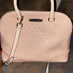 Michael Kors Bag Good Condition 