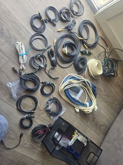 Lot of Monster cables gold plated and more