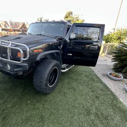 Hummer H2