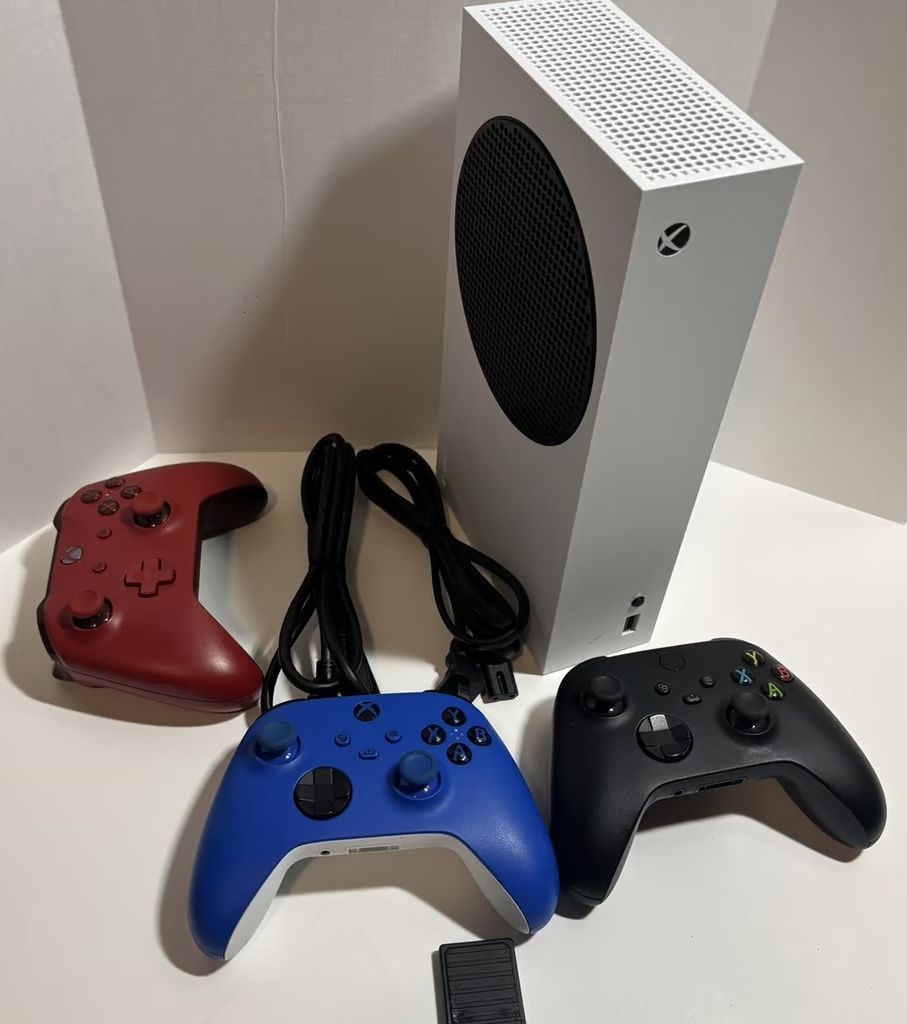 Xbox Series S White Color 512GB Console And Controller Including Cable