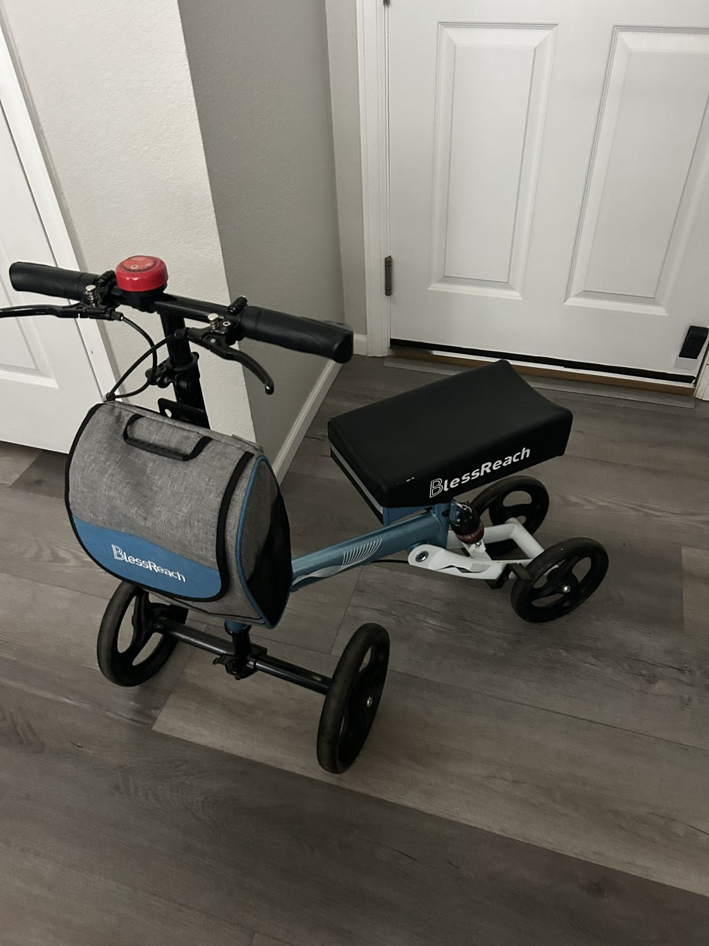 Knee Scooter