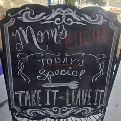 Mom's Kitchen Sign 