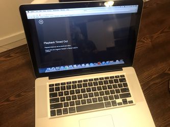 Apple MacBook Pro 15” Laptop 320gb HD