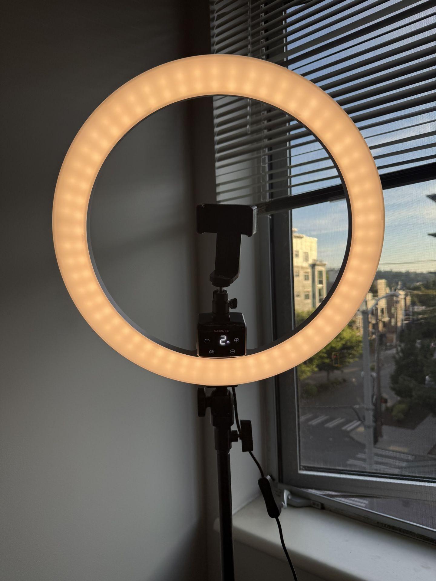 Ring Light And Tripod