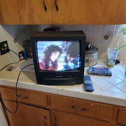 Vintage TV/VCR Combo 