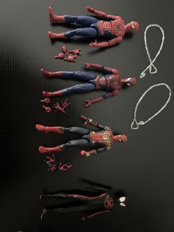 THREE PACK MARVEL LEGENDS AND MEZCO MILES MORALES