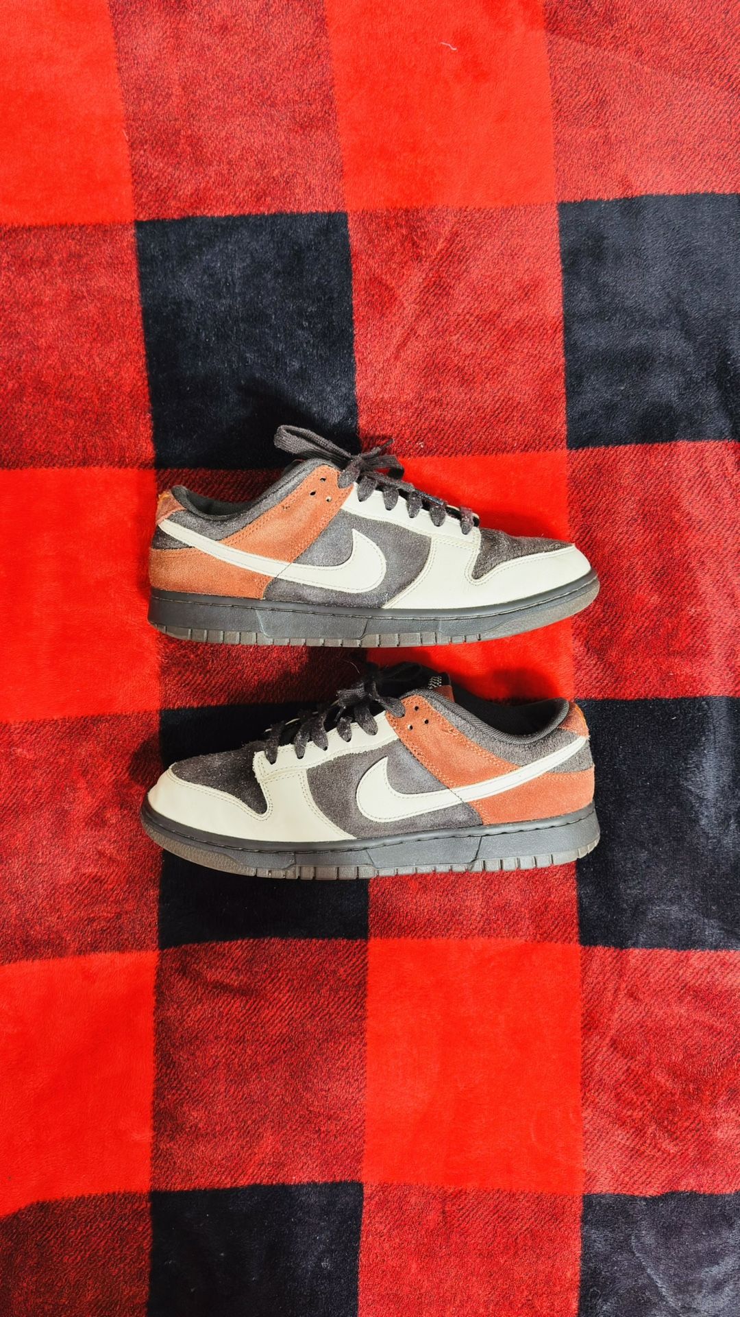 Nike Dunk Low Red Panda