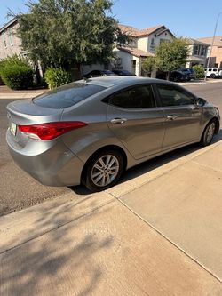 2012 Hyundai Elantra