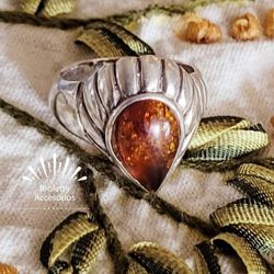 Sterling Silver 925 Ring Amber Drop Stone Vintage.