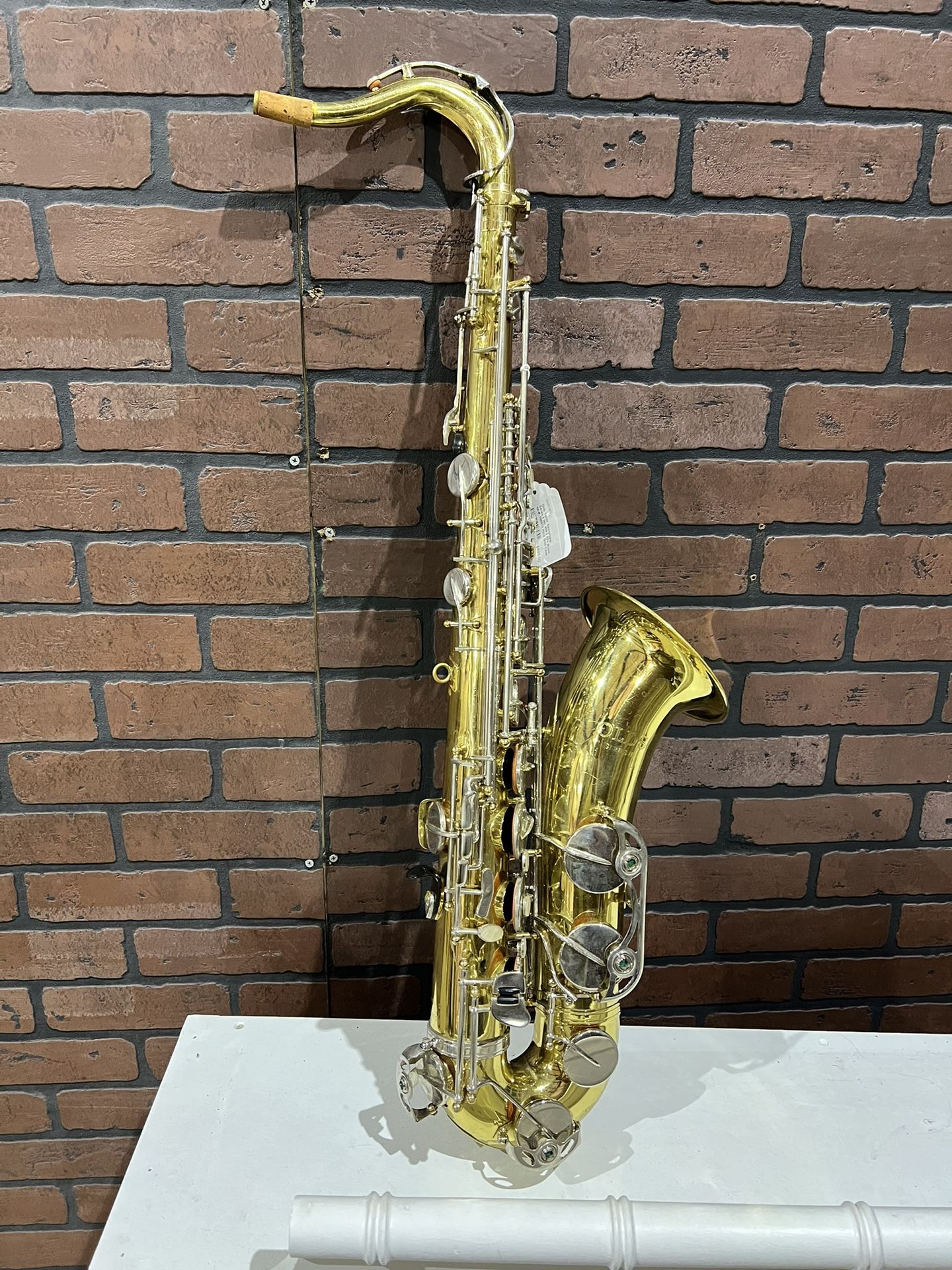 Olds Tenor Saxophone Series II 466