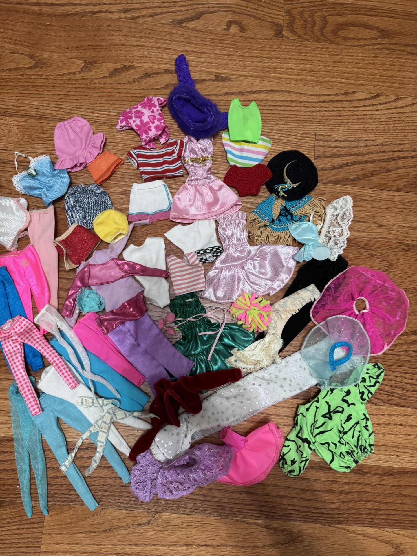 Huge Rare Collection Of Vtg Barbie Clothing 1980s/90s ++