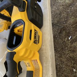 Dewalt Chainsaw Motosierras 60 Volt Only Tool