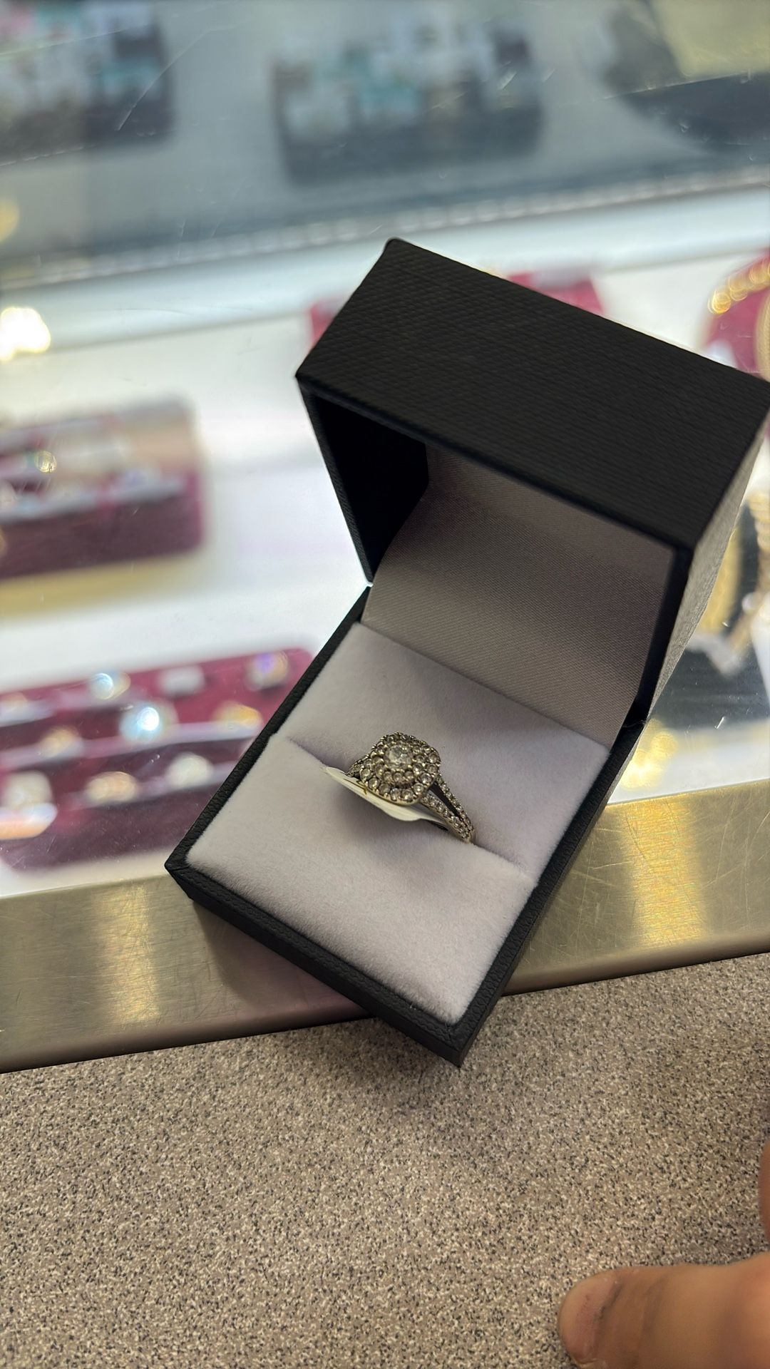 Come on down‼️ we having specials all month long❗️Layaway available 10% down Location: Cash America💸 2436 FM 1960 rd Houston tx 7940 🔥 Ask for Mich