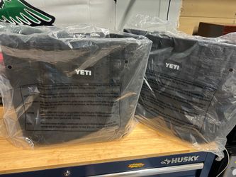 Yeti 35 Carryall Tote Bag- Black
