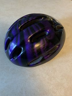 Bicycle helmet