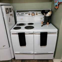 1948/1950 Antique Vintage Electric Stove