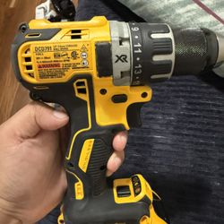 DeWalt Hammer Drill RX LIKE NEW!