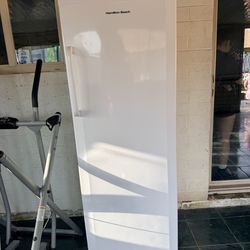 Hamilton Beach HBFRF1100, 11 cu ft, Upright Freezer