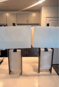 Table lamp