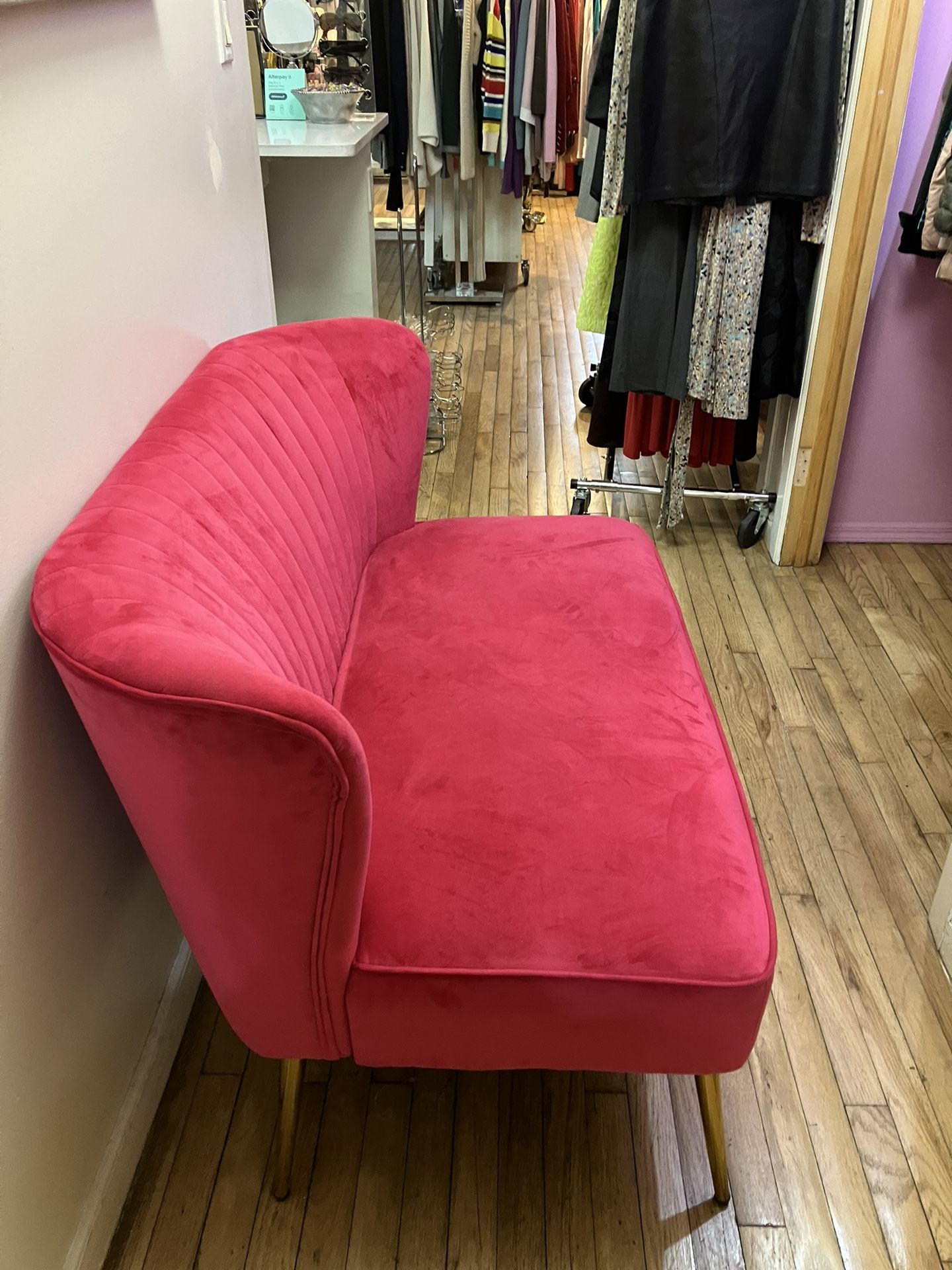 Euclid Modern loveseat