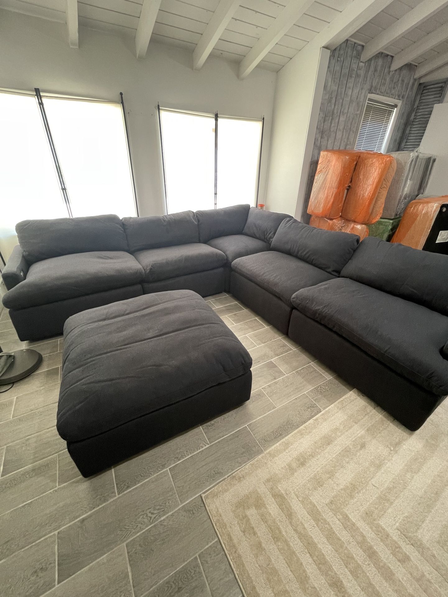 Free Delivery SECTIONAL BLUE RECLINER PERFECT CONDITION 6 Pcs 