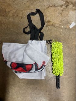 Paintball pod bag and pod cleaner