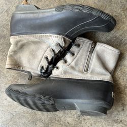 Sperry Women Boots Size 10