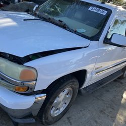 2004 GMC Yukon parts