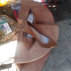 Ladies Heels Size 7 Aldo