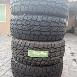 (4) 315/70R17 Pro Comp All Terrain 