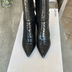 Nine West Black Textured Knee-High Boots – Size 8