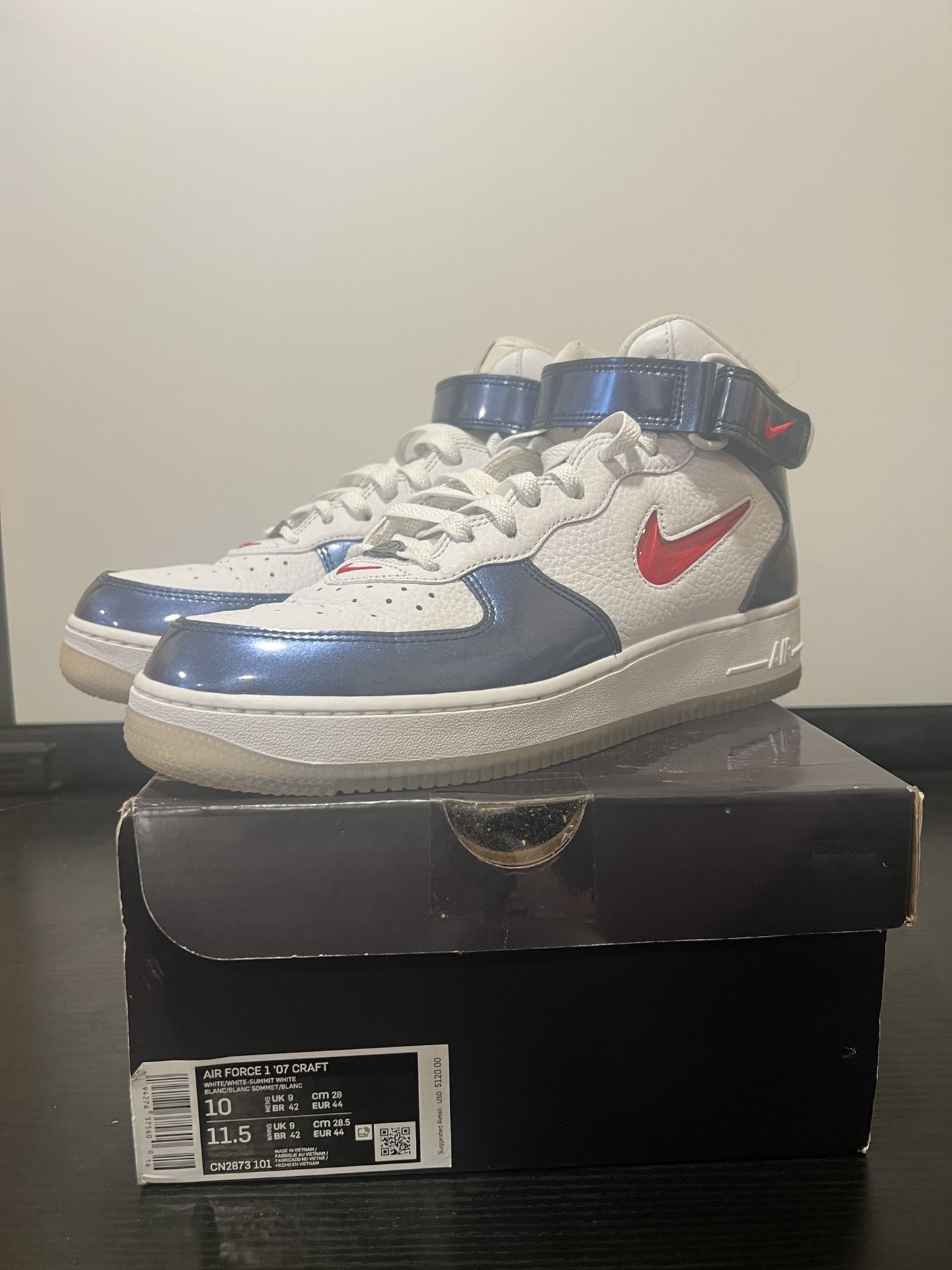 SIZE 9.5 MEN - Nike Air Force 1 QS Mid Independence Day