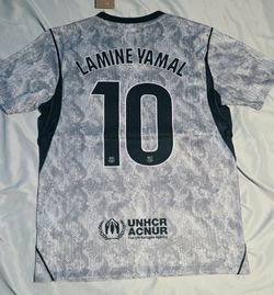 FC Barcelona Lamine Yamal #10 Soccer Jersey