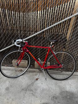 Vintage specialized allez road bike