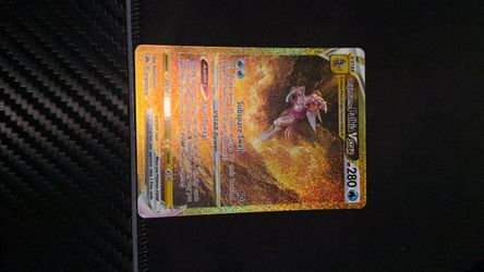 Origin Forme Palkia VSTAR Gold Pokémon Card
