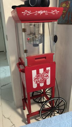 Máquinas de hacer palomitas d e maíz nunca usada cómo nueva