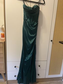 Prom Dress/ Event Dress size 9