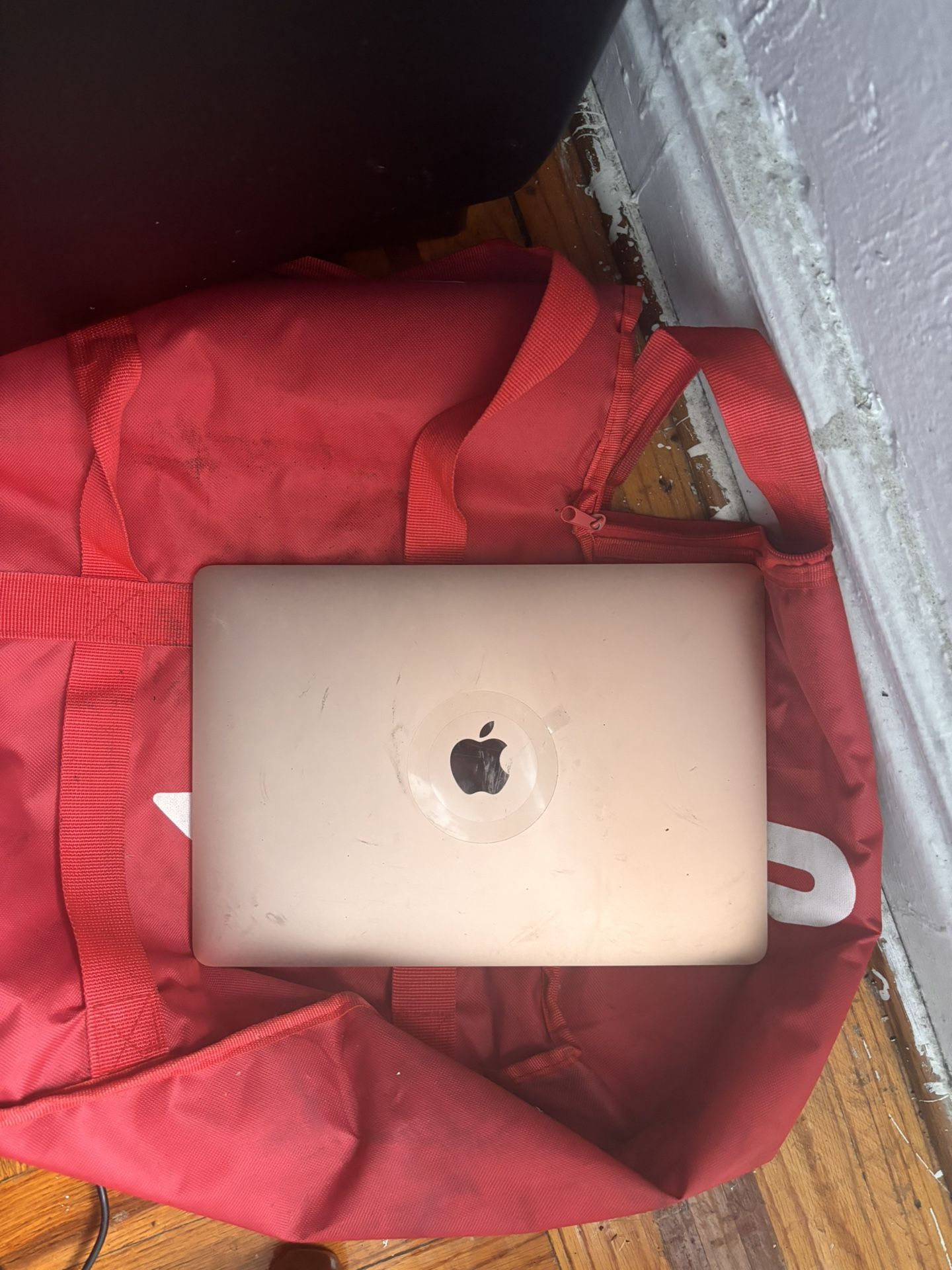 2020 MacBook Air 250 Gb 