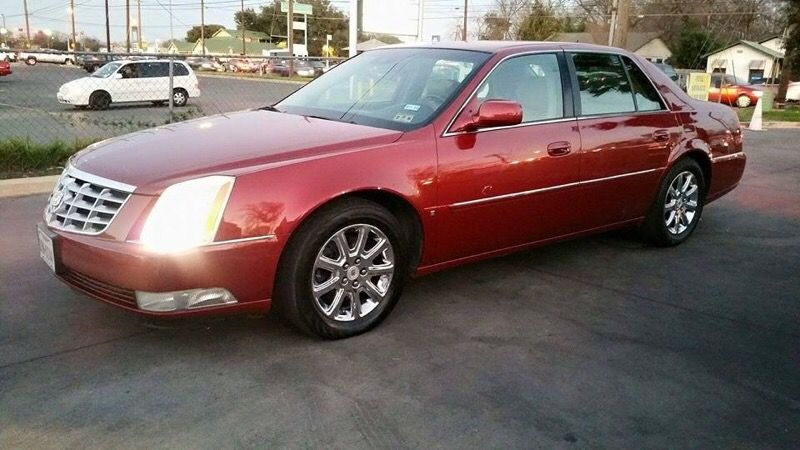 2008 Cadillac DTS- Candy Apple Red