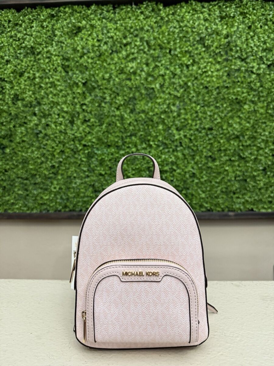 Micheal Kors Bag Two Styles U Can Wear It As