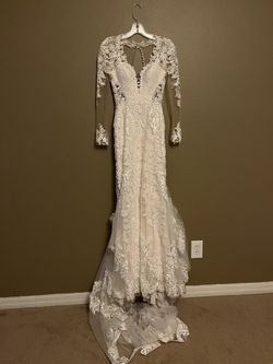 Wedding Dress( Worn Once) Thumbnail