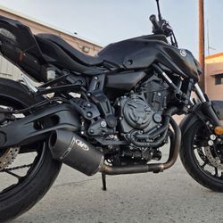 YAMAHA MT 07