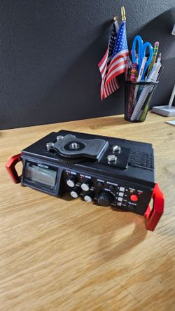 TASCAM DR-701D 6-Track Portable Audio Recorder - Black