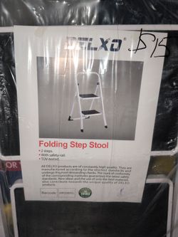 DELXO  Folding Step Stool. Brand New