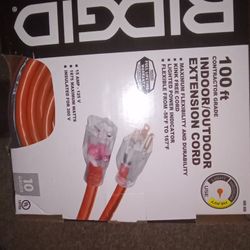 100 ft 10 Gauge Indoor Outdoor Extension Cord
